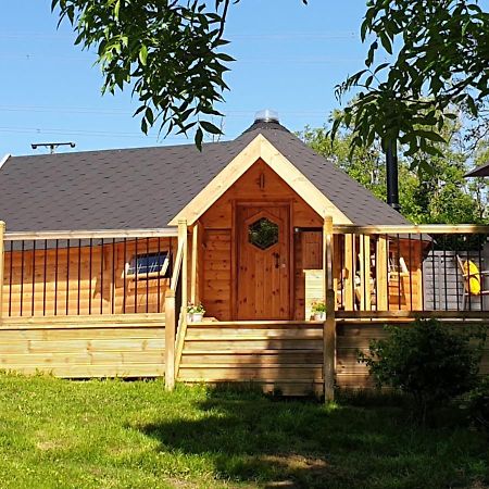 The Hive - Unique Log Cabin With Wood Burning Stove Ludchurch 외부 사진